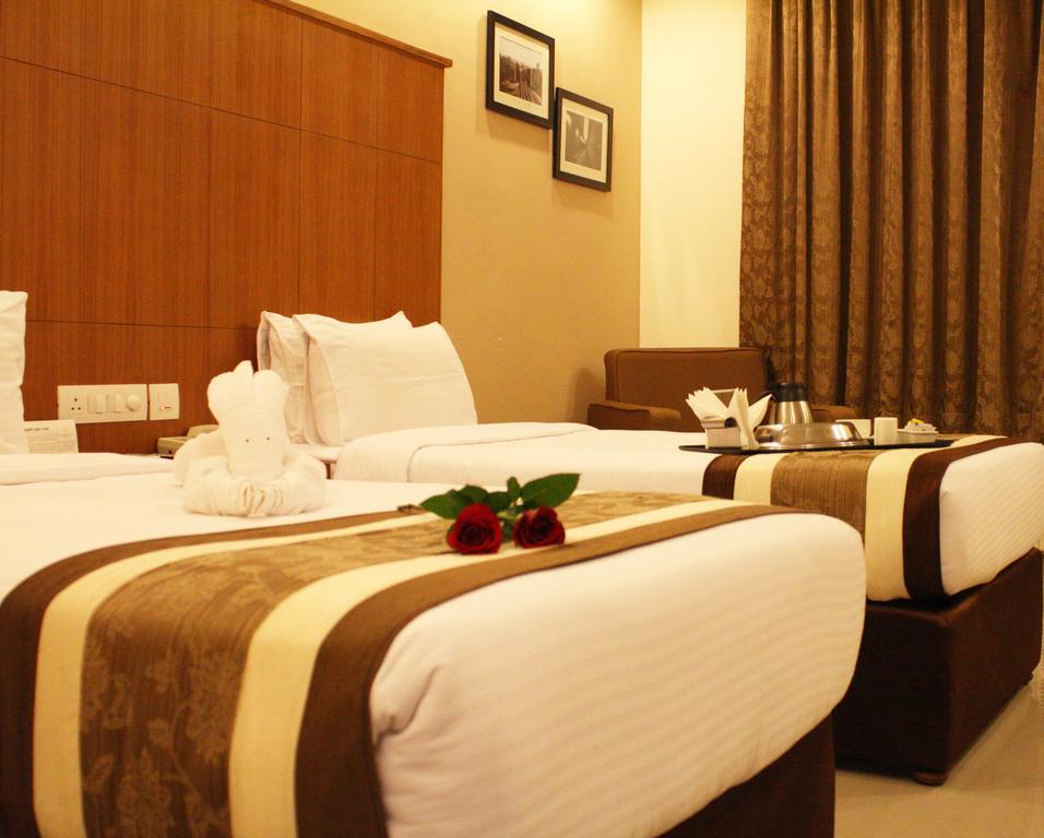 La Franklin Hotel Bhubaneswar Oda fotoğraf
