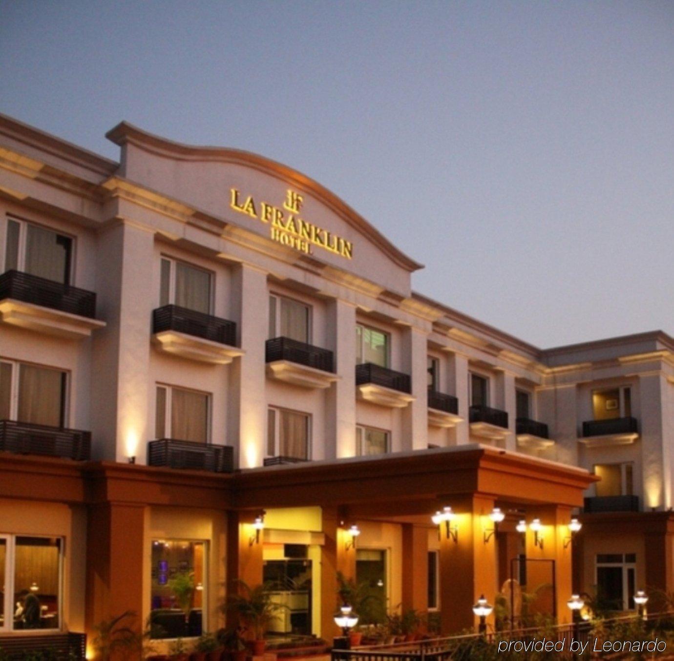 La Franklin Hotel Bhubaneswar Dış mekan fotoğraf